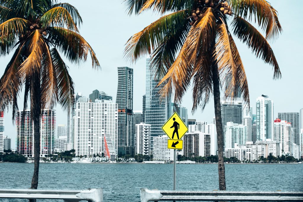 Cheap Flights from Chicago to Miami 43 (RT) & vice versa