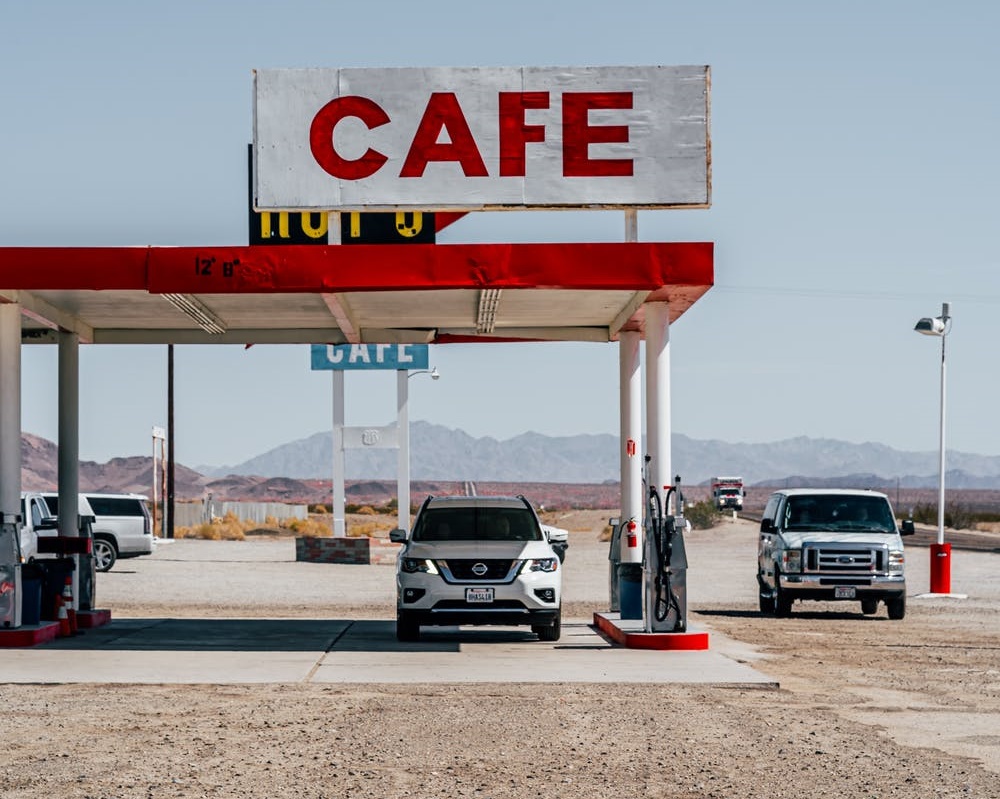 Is it safer to fly or to drive a car during the pandemic?